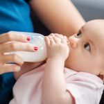 bottle feeding: Definitive guide