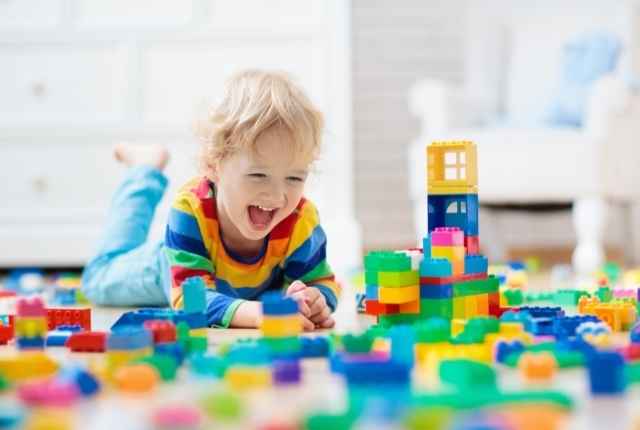 baby building with blocks